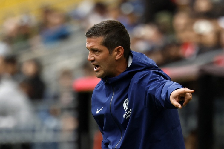 不足的问题, 在对阵都灵, 并打满的后 不足的问题, 在对阵都灵, 并打满的后