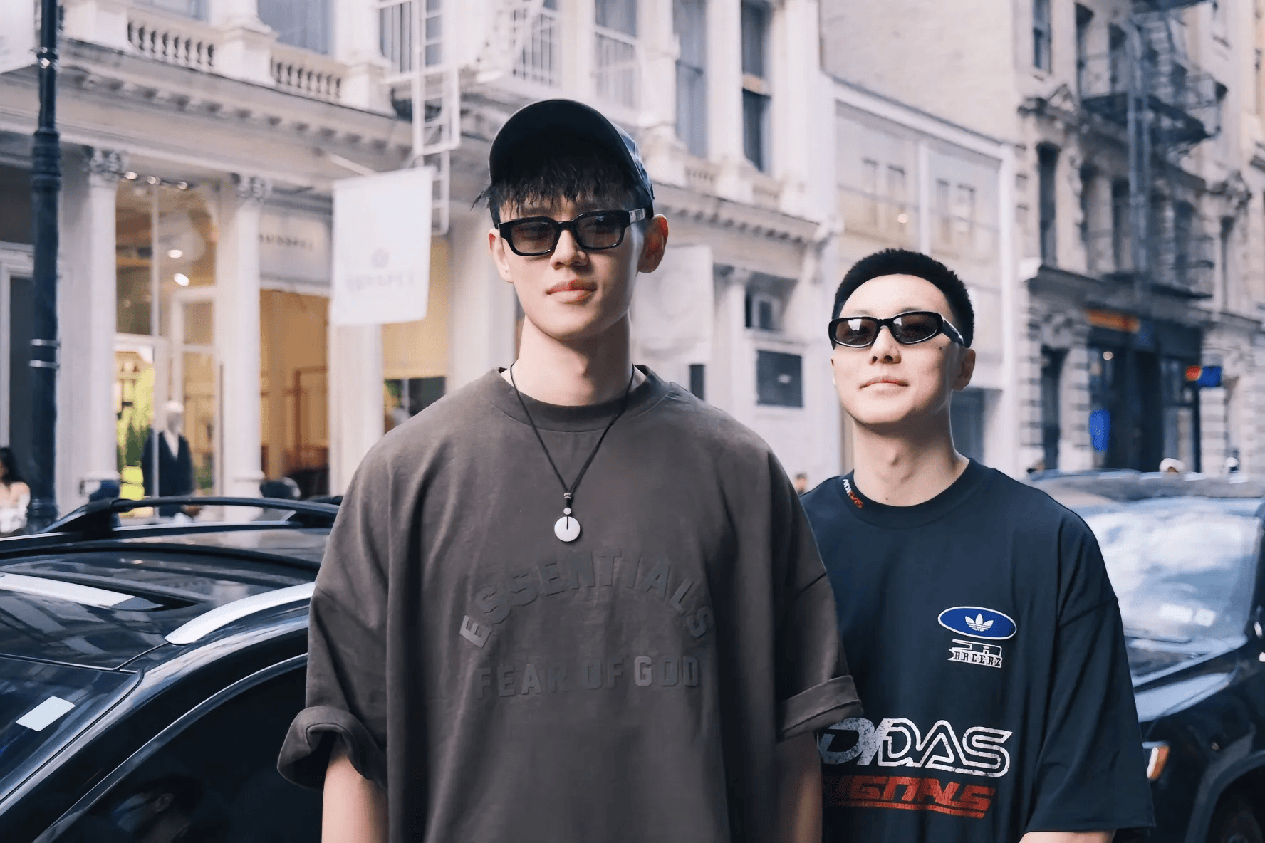 div, AA, 并配文 div, AA, 并配文